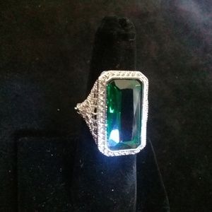 Emerald and 925 sterling silver wire ring size 7